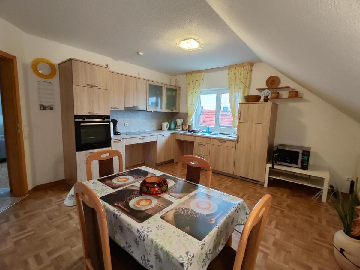 Apartment Mit Blick Auf Herkules Mit Parkplatz Κάσελ Εξωτερικό φωτογραφία